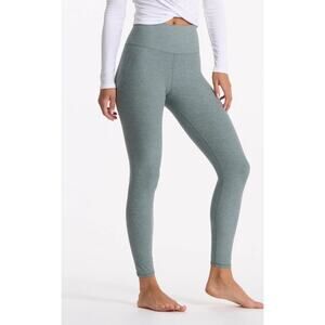 Vuori S Clean Elevation Leggings in Sea Foam Green